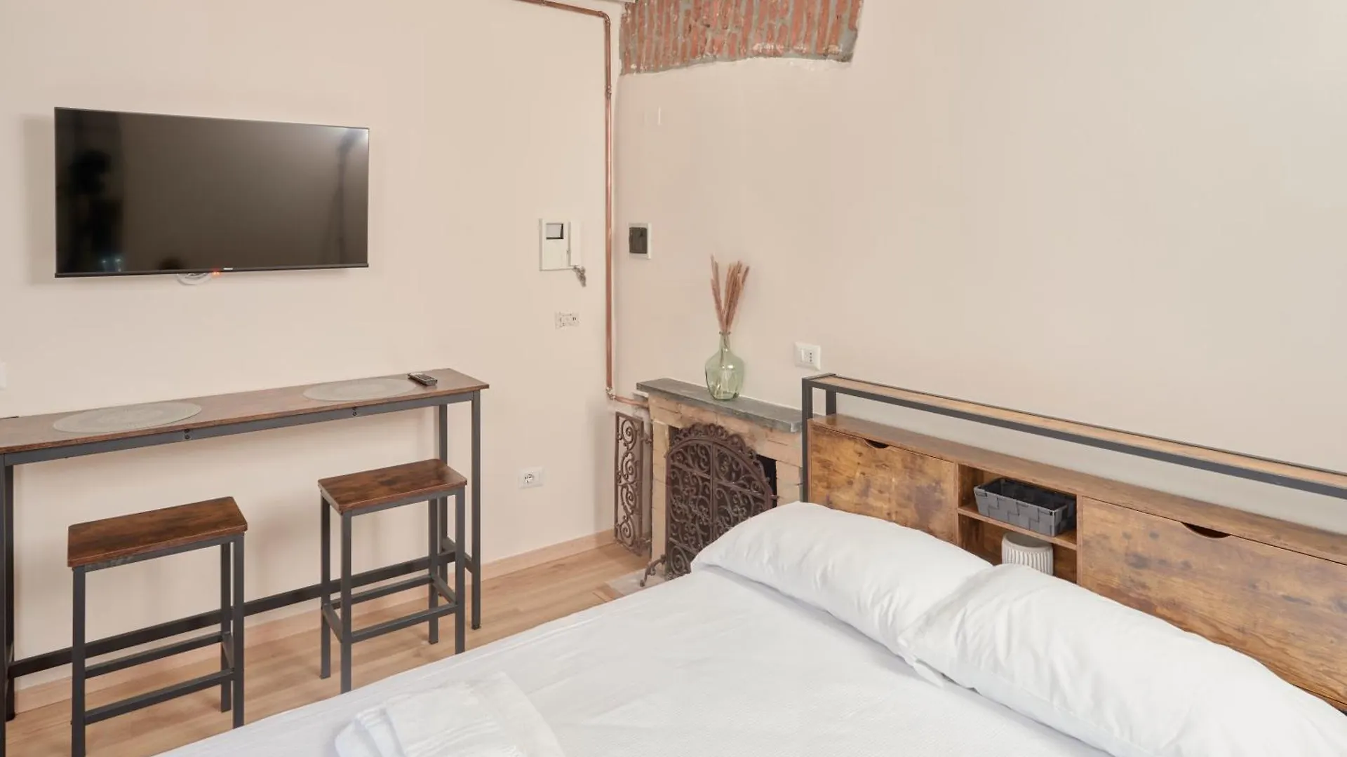 Luma Domus Romantica Suite Nel Centro Di Milano Apartman